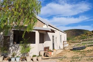 2 Bedroom Property for Sale in Oudtshoorn Rural Western Cape